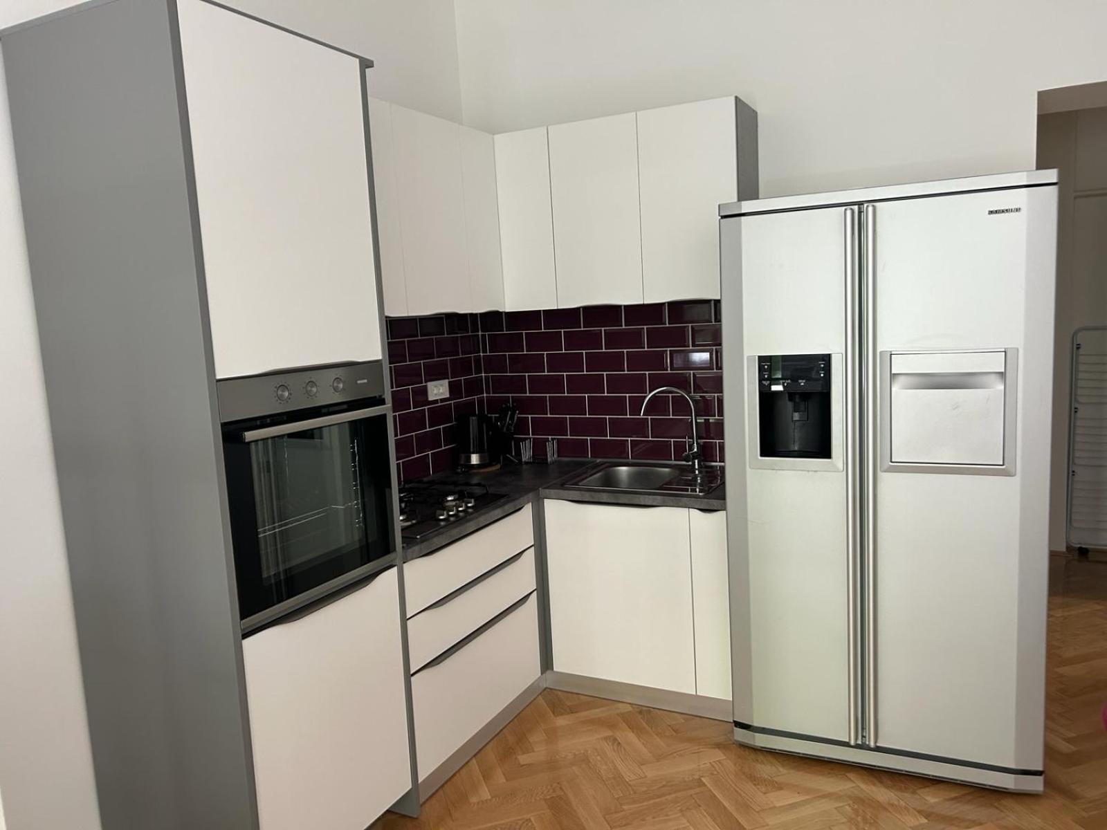 Noble Studio Apartments ザグレブ エクステリア 写真